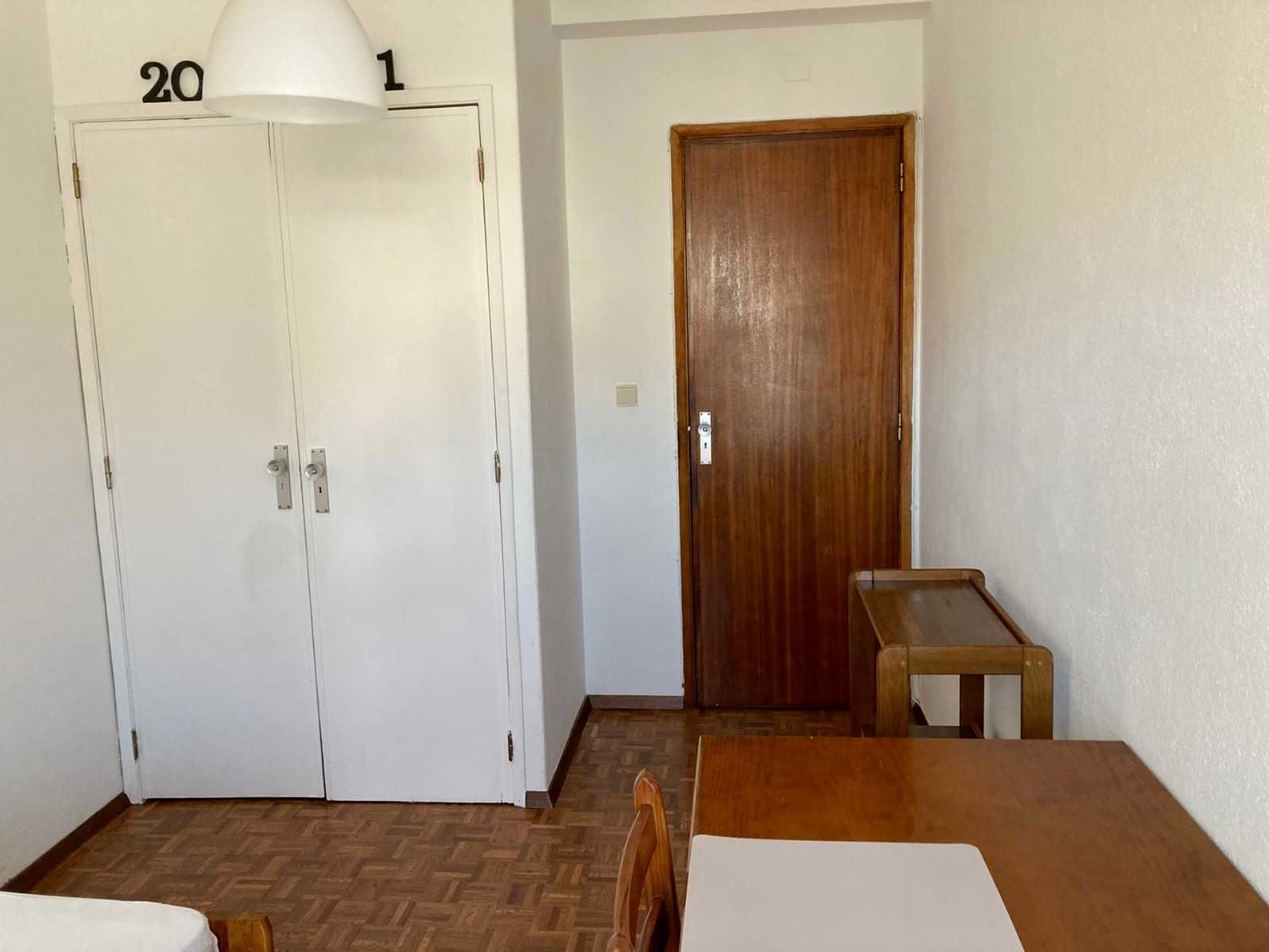 Quarto para estudante em Beja - Apartamento Remodelado proximo IP Beja