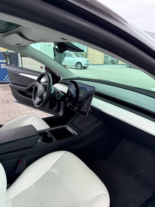 Tesla Model 3 dual motor 2021 год