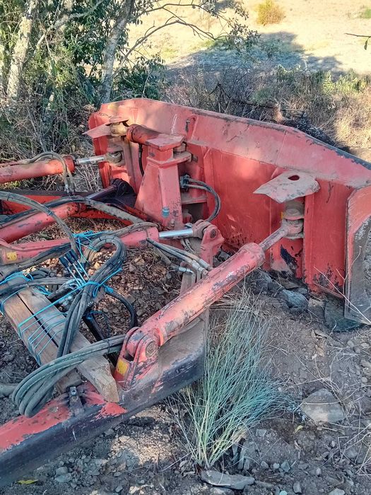 Bulldozer para trator