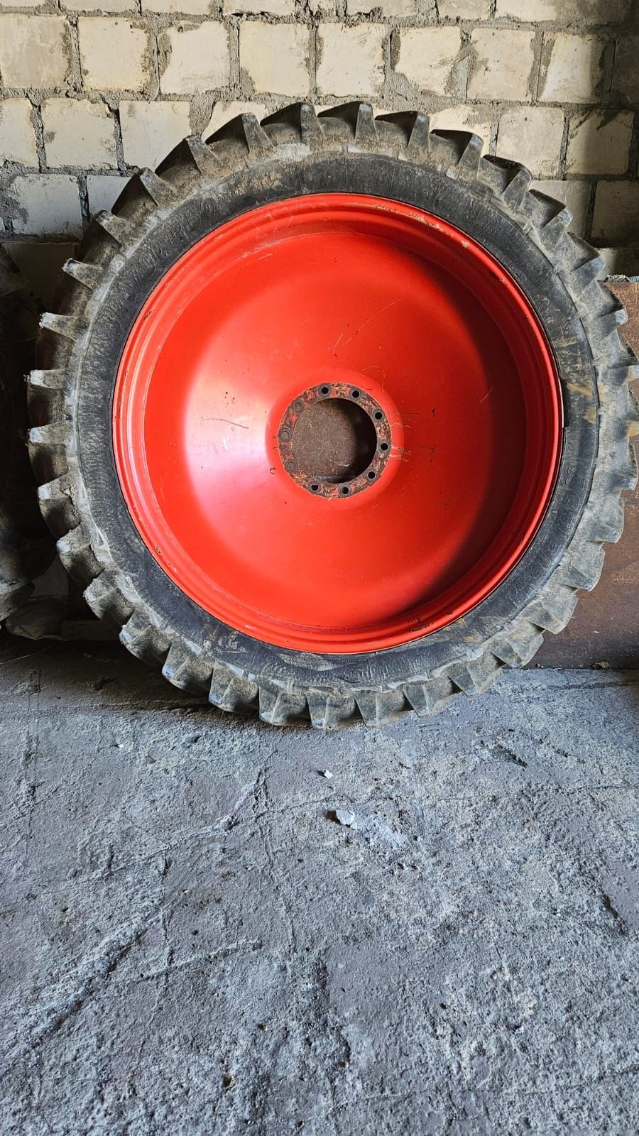 Koła wąskie komplet  Fendt, Claas, Case, John Deere, valtra, New Holla