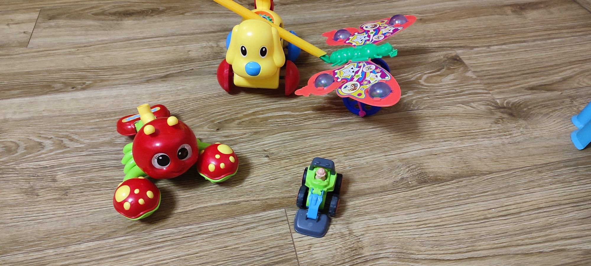 Розвиваючі іграшки для дітей комплект 170 грн
