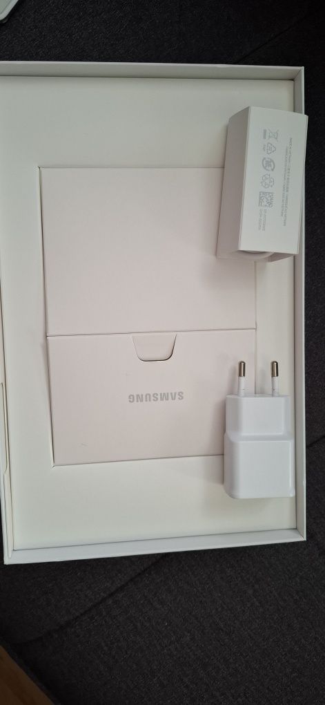 Sprzedam tablet Galaxy Tab A7  T 500