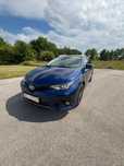 Toyota Auris Toyota Auris II 1.8 hybryda, jeden właściciel, serwis w ASO, webasto