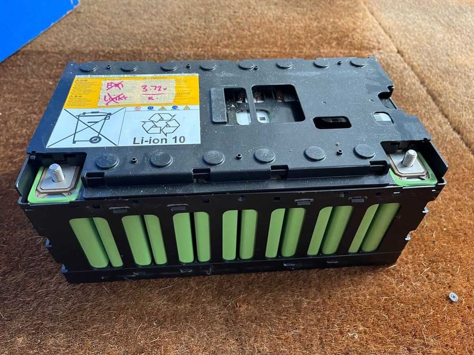 Ячейка батарея аккумулятор LEV40-8 - ПАКЕТ 8 X YUASA LEV40-8