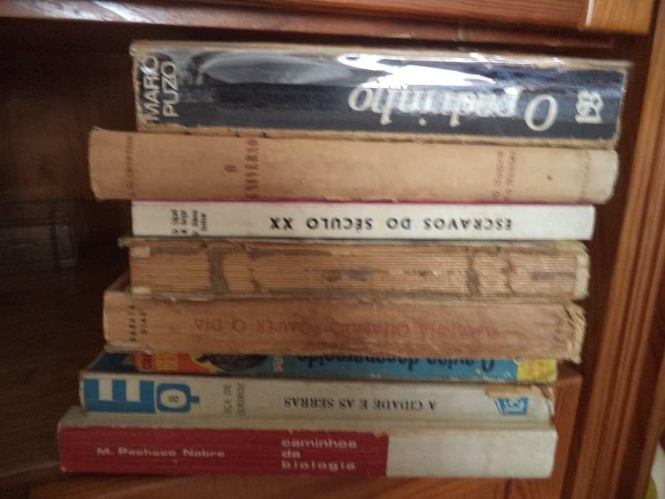 Vários Livros antigos