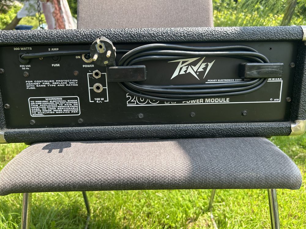 Yamaha PSR + kolumny Peavey