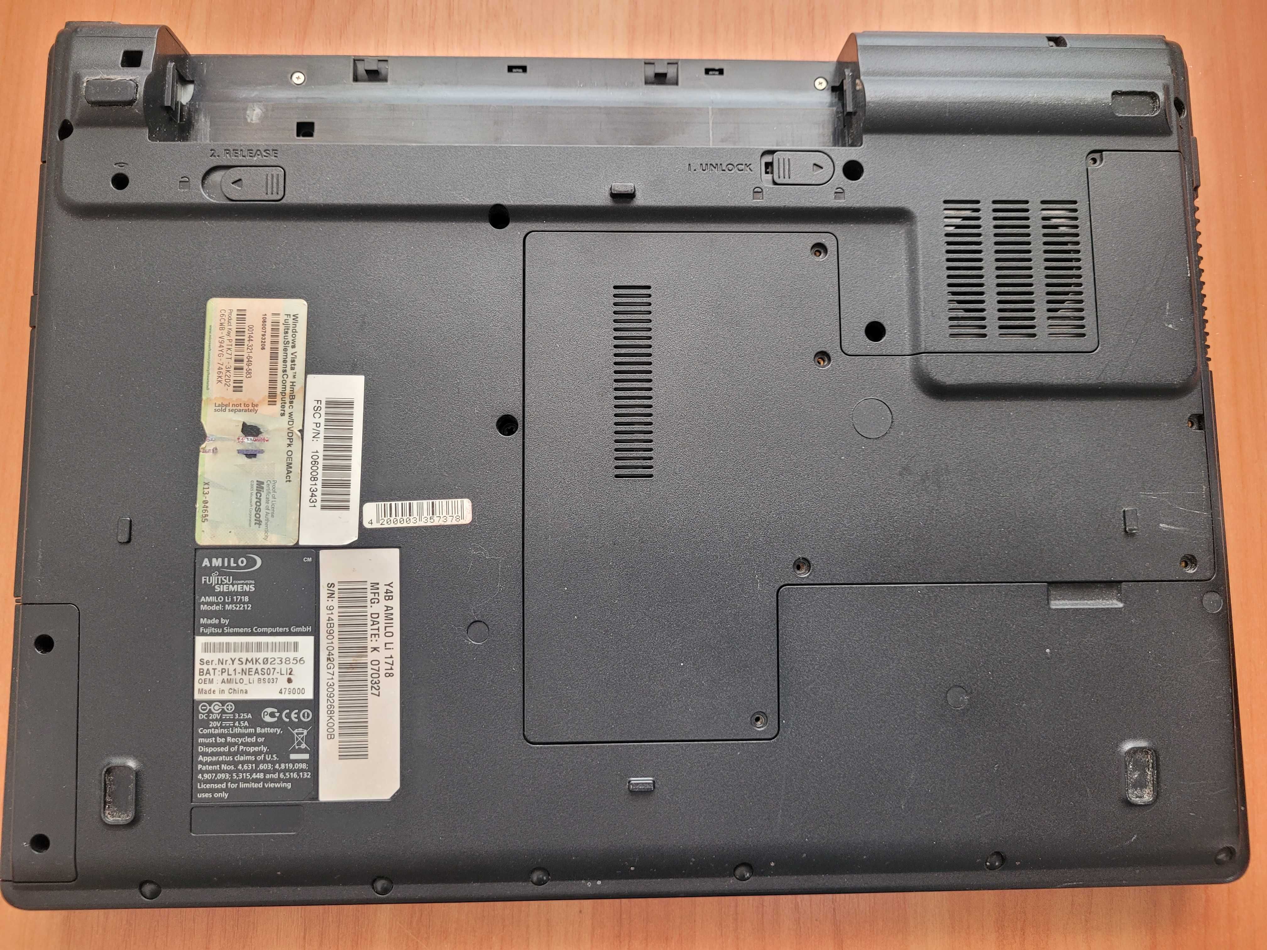 Laptop Fujitsu Amilo Li 1718