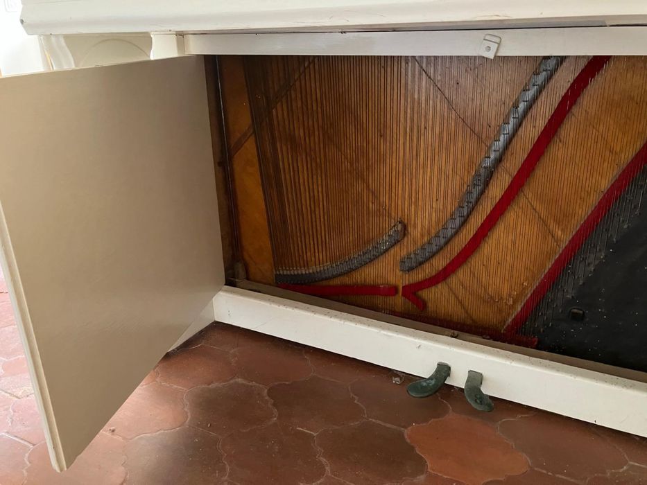 Piano Aucher Freres (para restaurar)