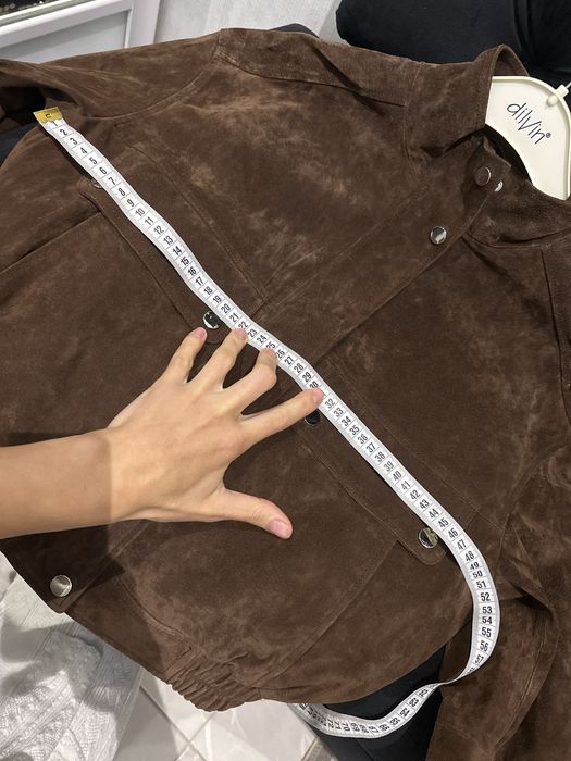 Замшевая куртка бомбер zara натуральный замш везде sold out