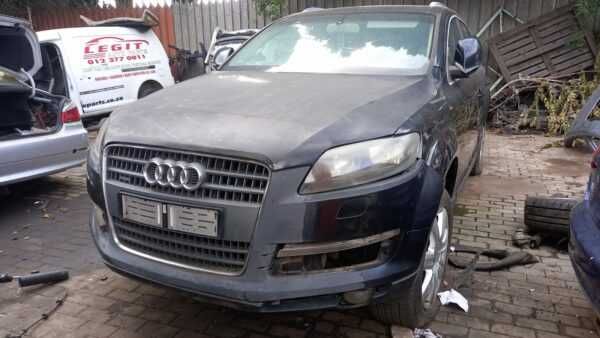 Бампер Audi Q7 4M 4L розборка