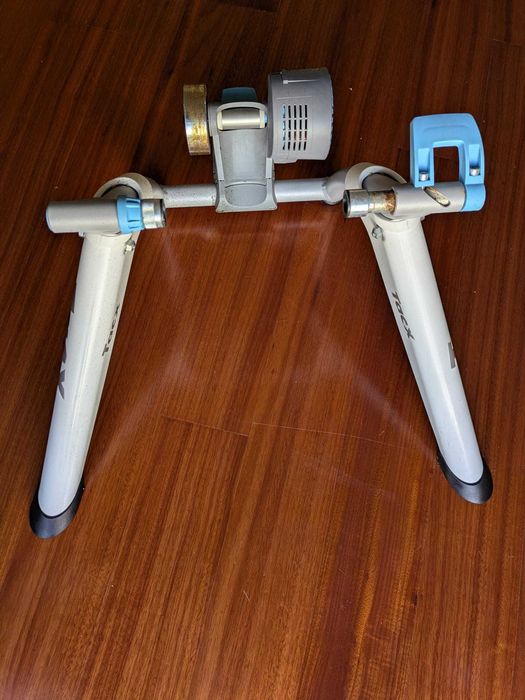 Rolo de Treino Bicicleta Tacx Flow Smart T2240