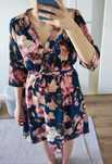 Sukienka granat kwiaty Dolly Glam Shop kopertowa roz. uniwersalny