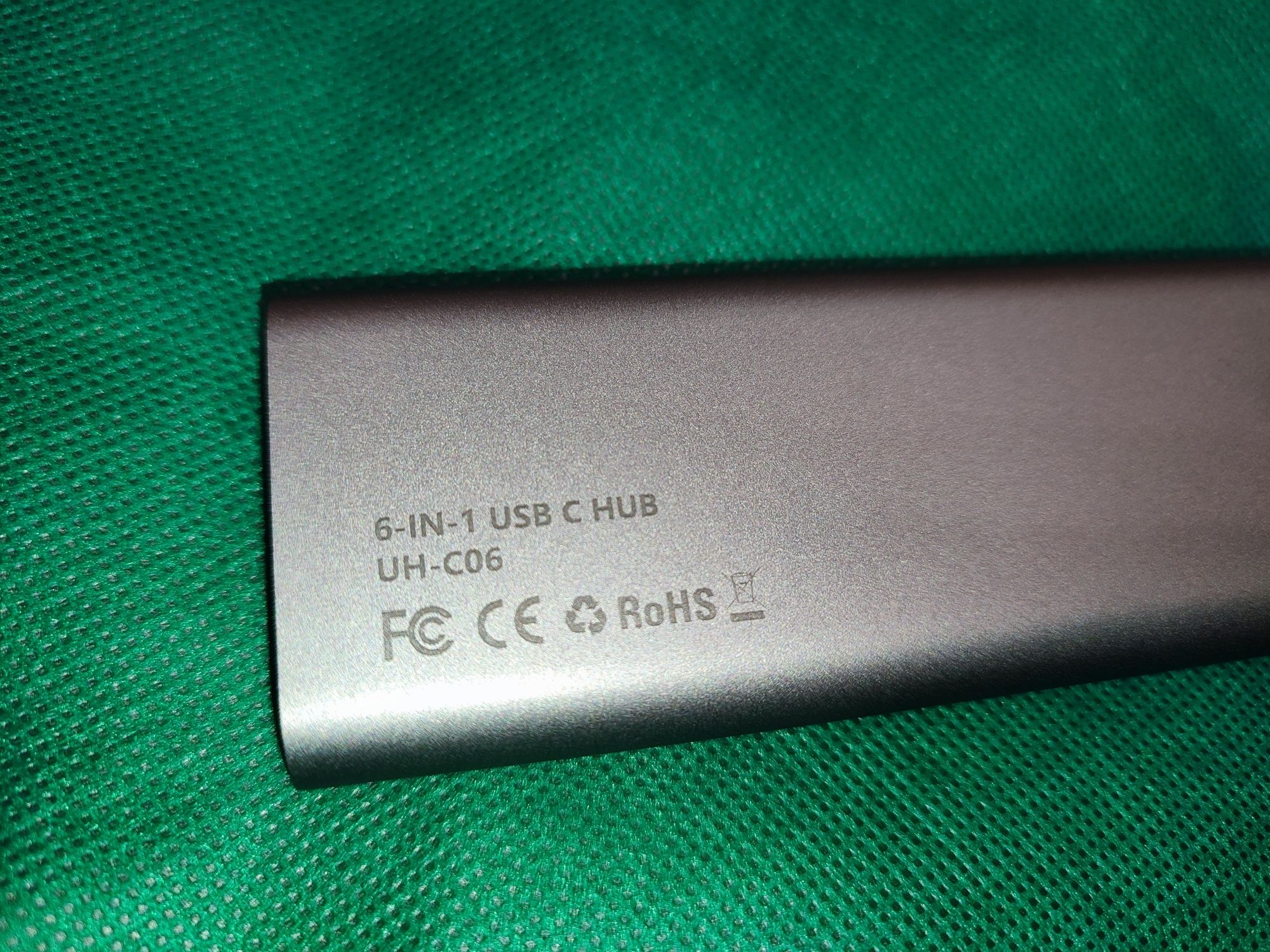 USB 3.0 хаб з підключенням HDMI для монітора