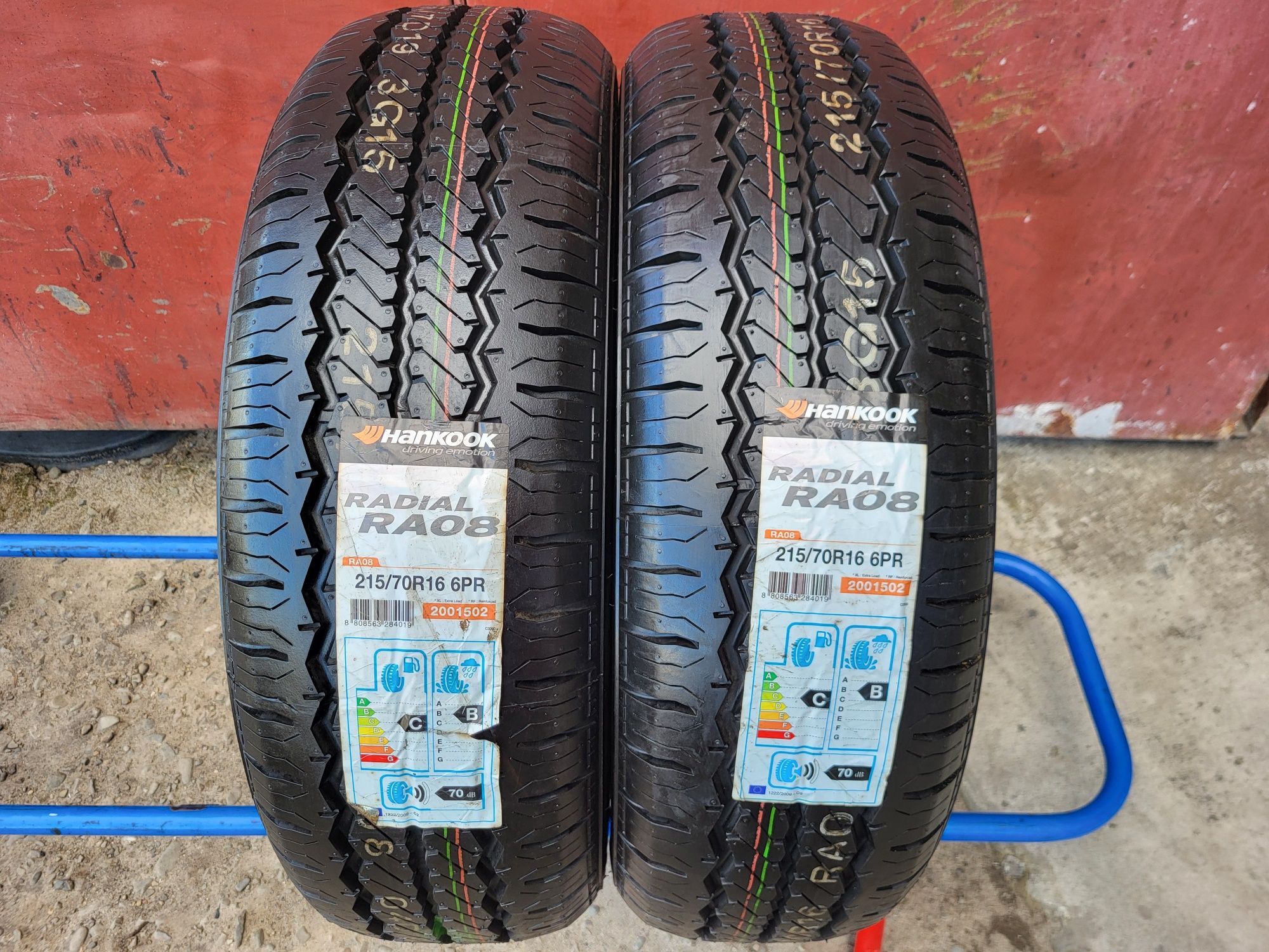 215/70/16C R16C Hankook Radial RA08 2шт ціна за 1шт шини