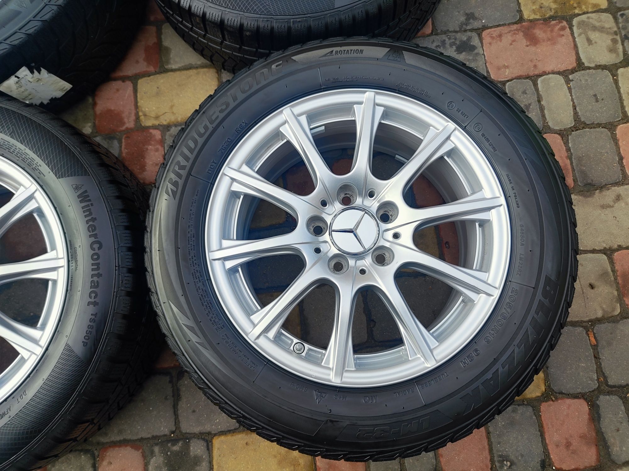 R16 5 112  Mersedes Original A2054012400 з гумою 205/60/16 -2020 рік