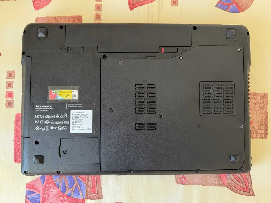 Ноутбук Lenovo Y570