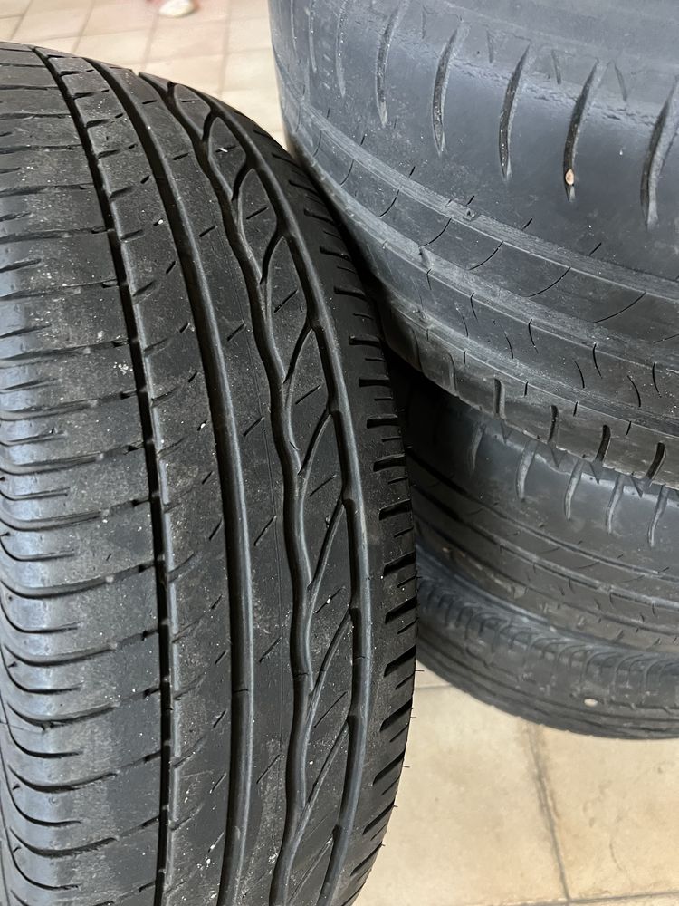 Pneus  205/60 R16 BMW
