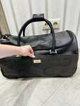 Дорожня сумка Guess