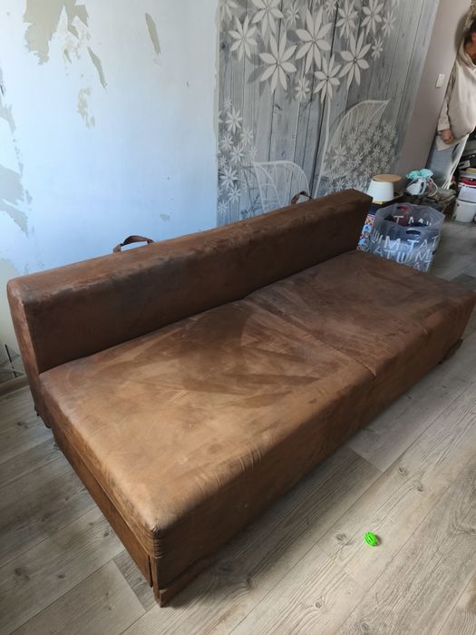 Sofa używana brazowa za darmo