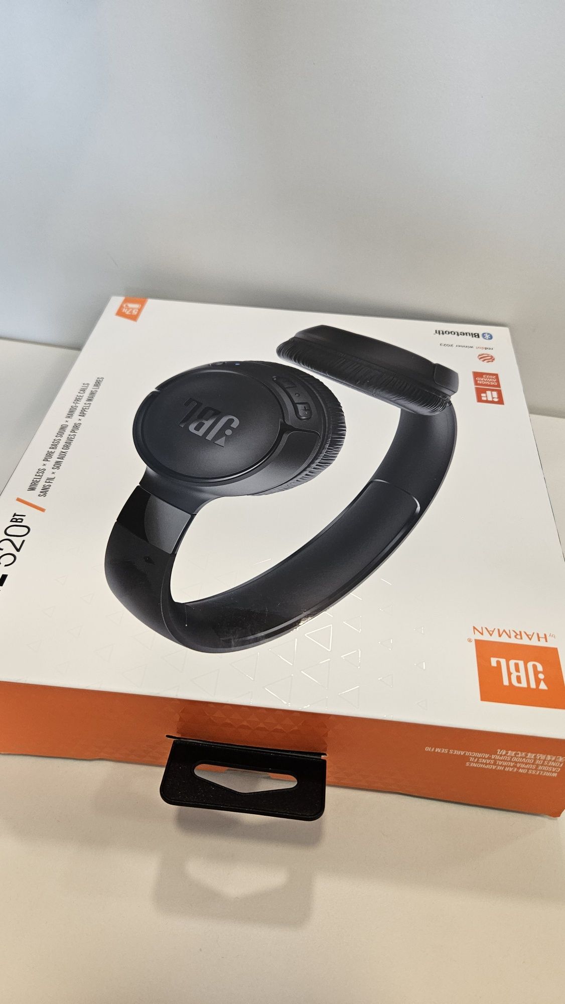 Headphones JBL Tune 520