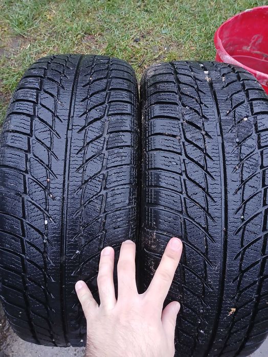 Opony Goodride zimowe 2 sztuki 205 55 R16