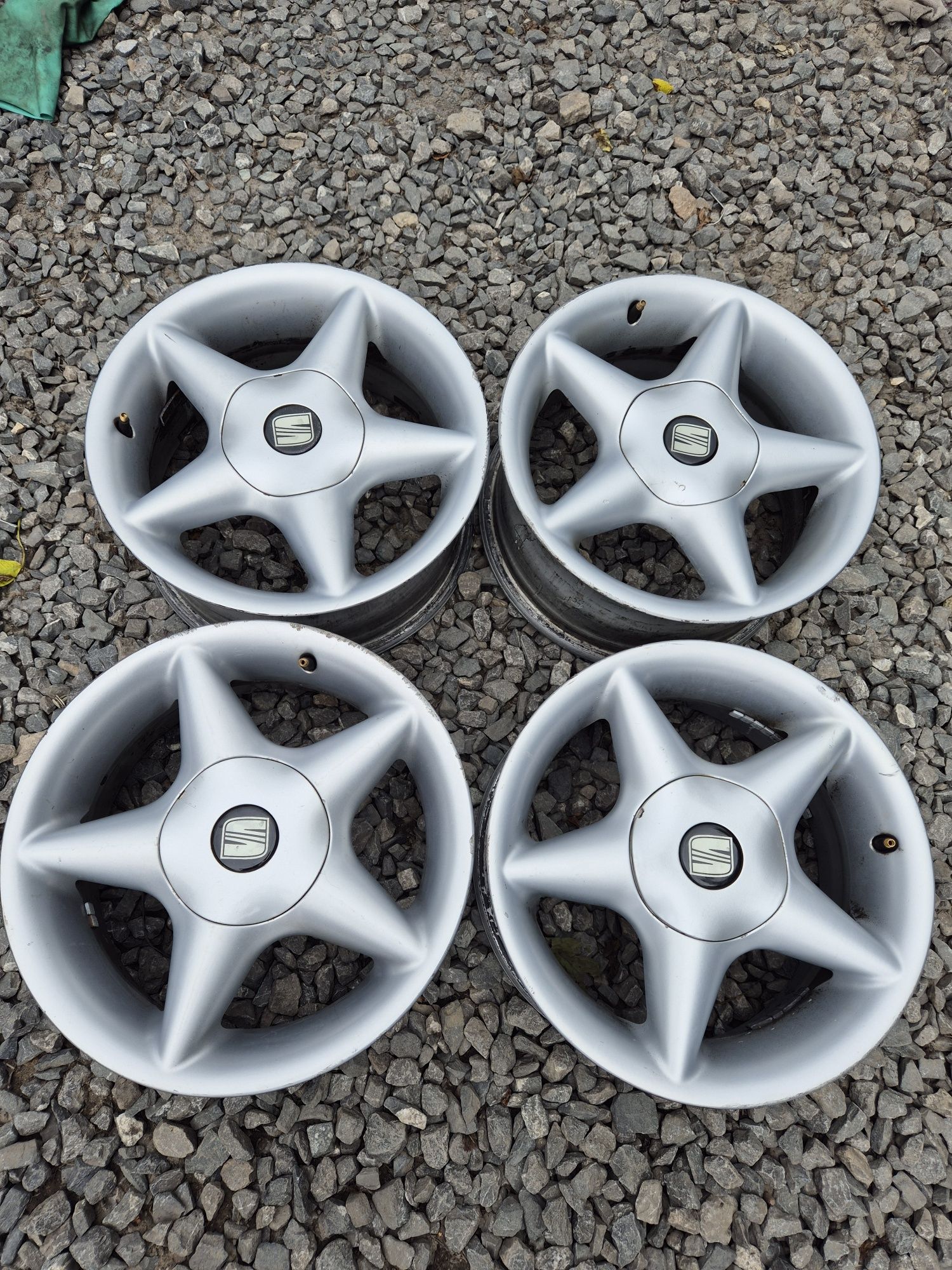 Felgi 4x100 r15 VW seat fiat Grande Punto itp wysyłka