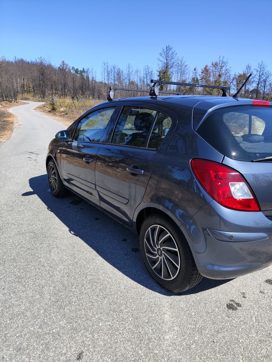 Opel corsa D 1.3 Cdti