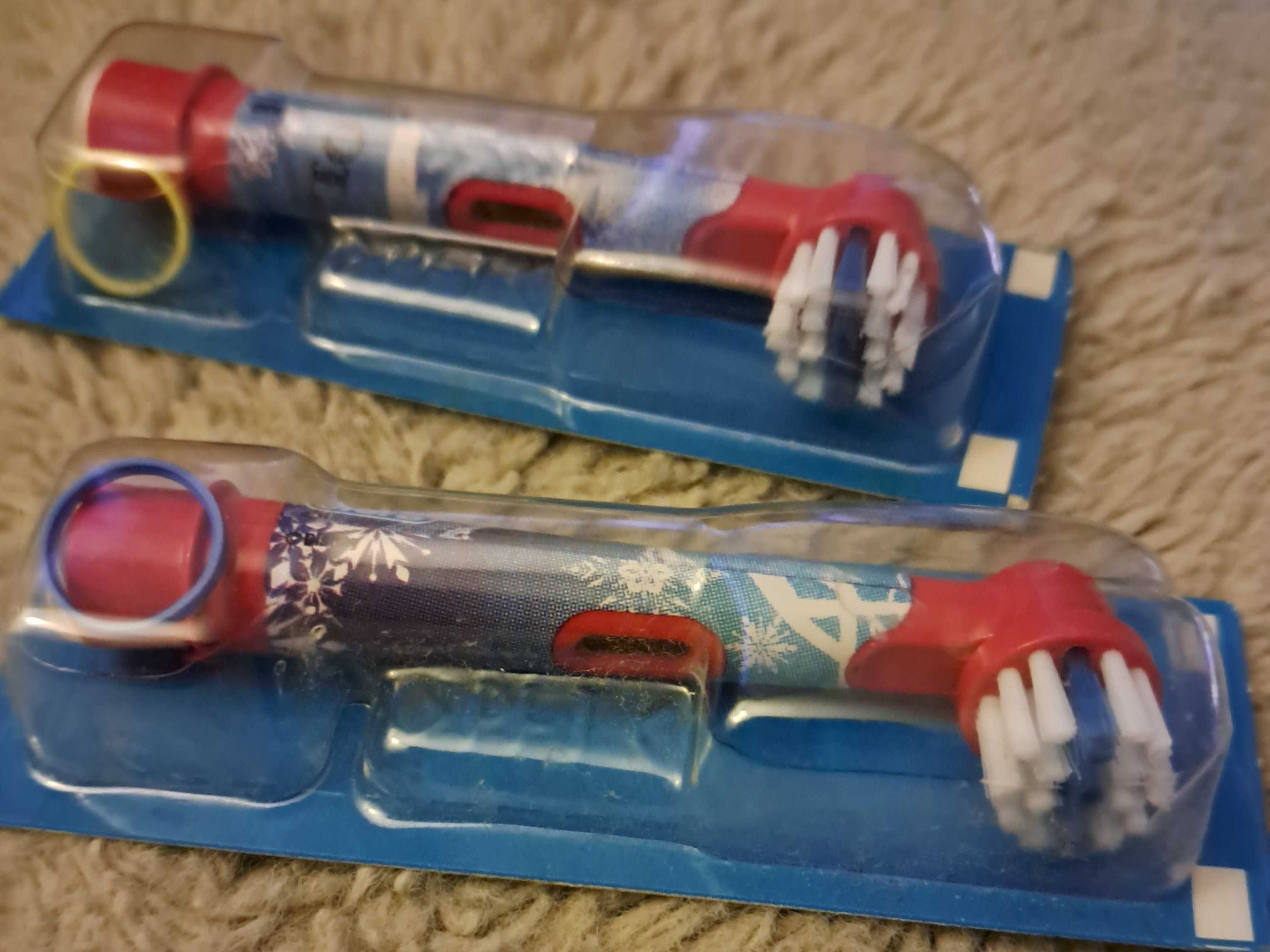Oral-B Kids Frozen Końcówki do szczoteczki elektr. 2 szt.