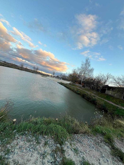 Будинок / 212м2 / біля озера / Чистовий ремонт / Без комісії