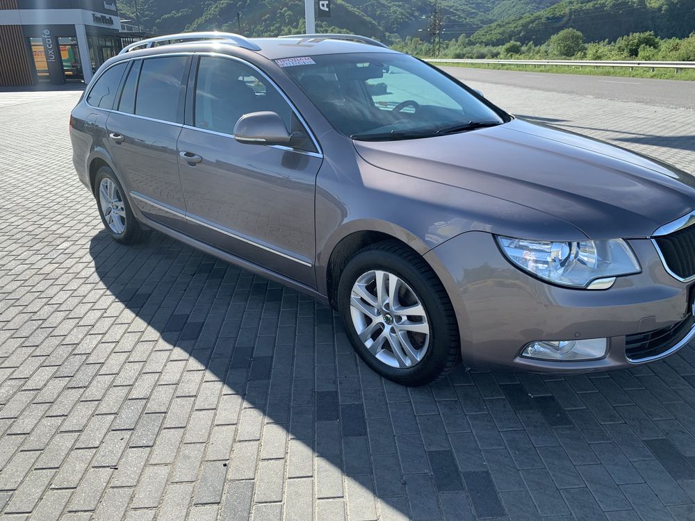 Продам або Обміняю 2010 рік 2.0 Дизель Автомат. Повний привід