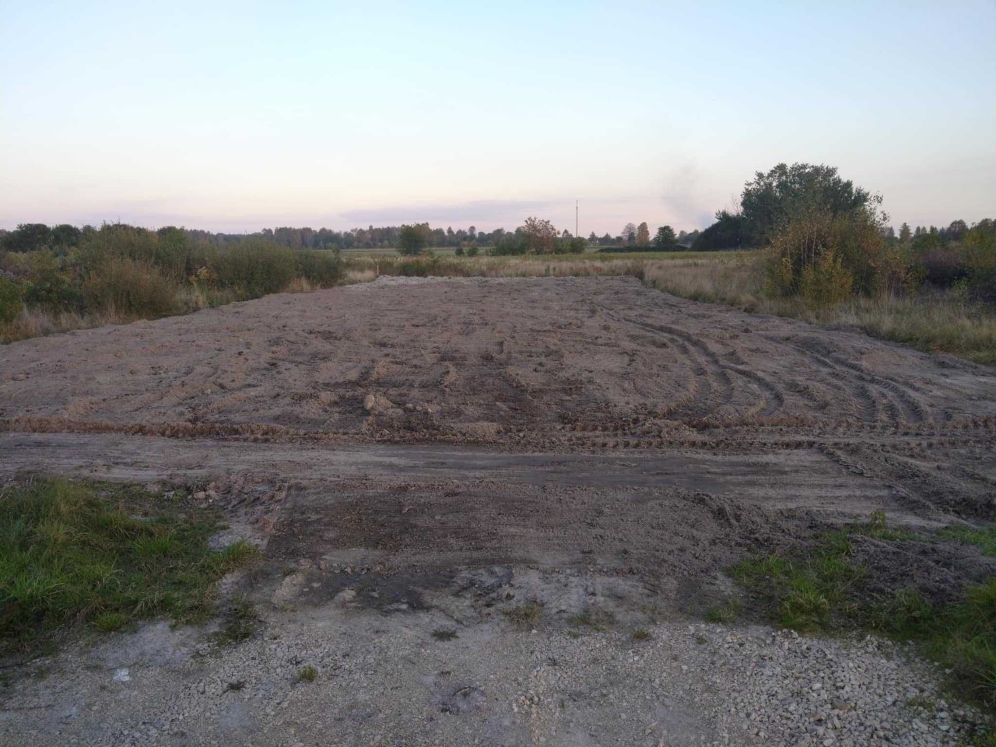 Usługi Sprzętowe,koparką, Wywrotką,Transport piachu,Kruszyw,Wyburzenia