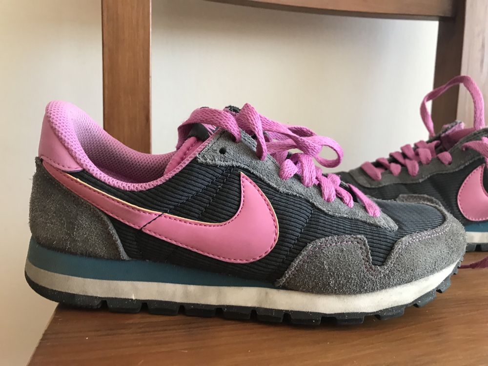 Ténis da Nike - “modelo” Air