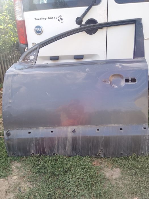 Двері Tucson 08 рік Hyundai