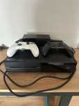 Xbox one 500GB pad + gra