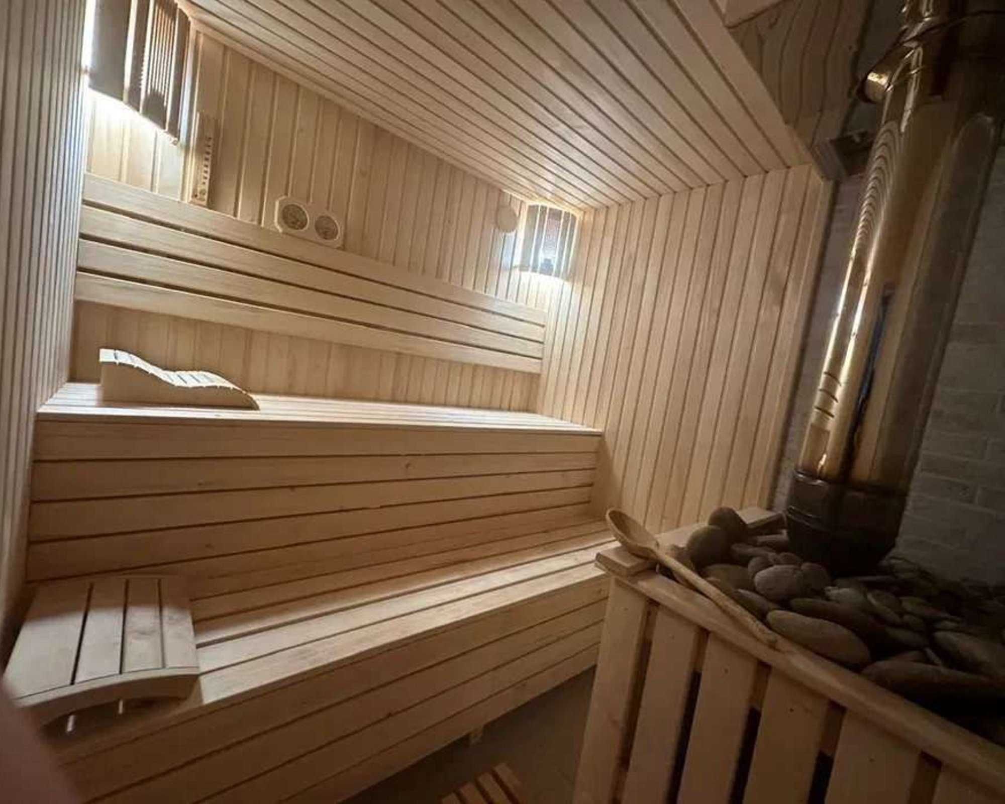 Продаж від власника. Бобрица. Домовладение 170м2+80 м2. 14 соток