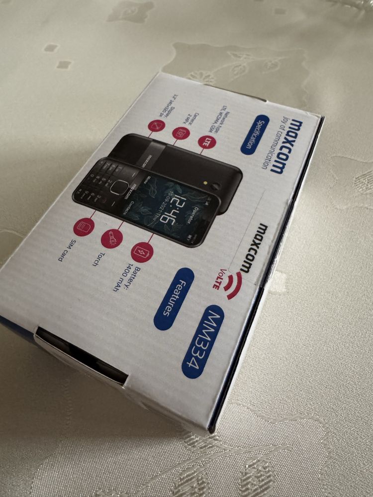 Telefon komorkowy MAXCOM MM334