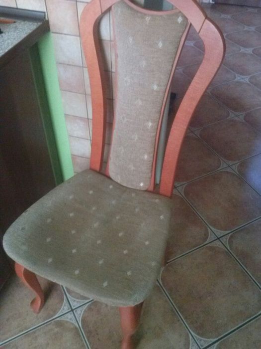 Sprzedam stół + 3 krzesła