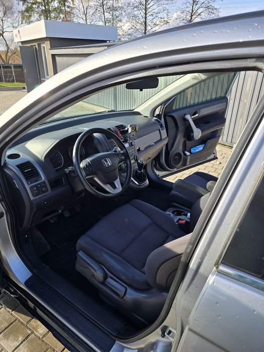 Honda cr-v продається