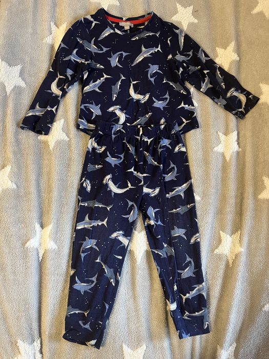 Піжами, домашні костюми