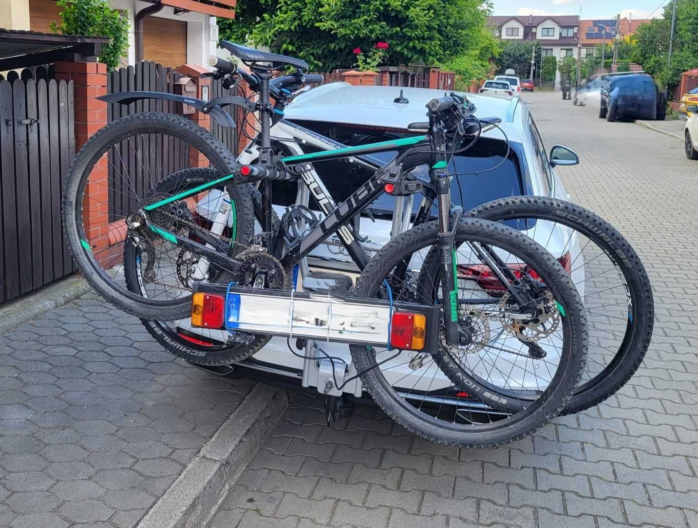 Bagażnik na hak na 4 rowery - Thule + listwa ośw. gratis