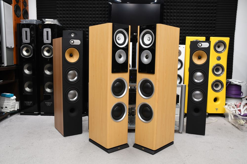 Zadbane kolumny Głośnikowe podłogowe stereo TDL STUDIO 10