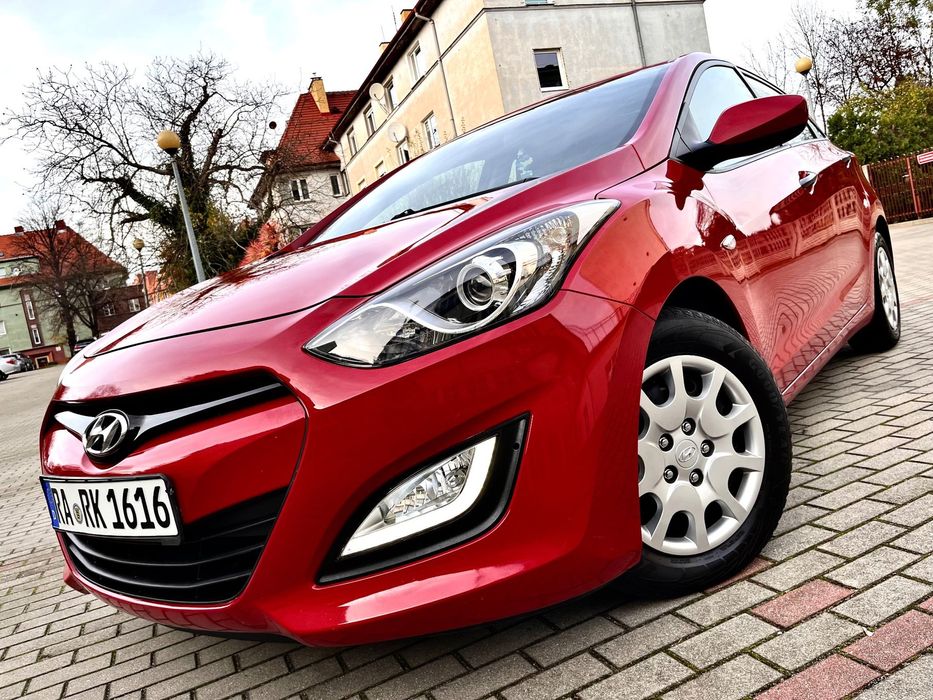 Hyundai I30 1.4-LIFT-125Tyś-LEDY+Soczewka-8Koła-iPod-Kubły-isofix-SERWIS-SuperStan