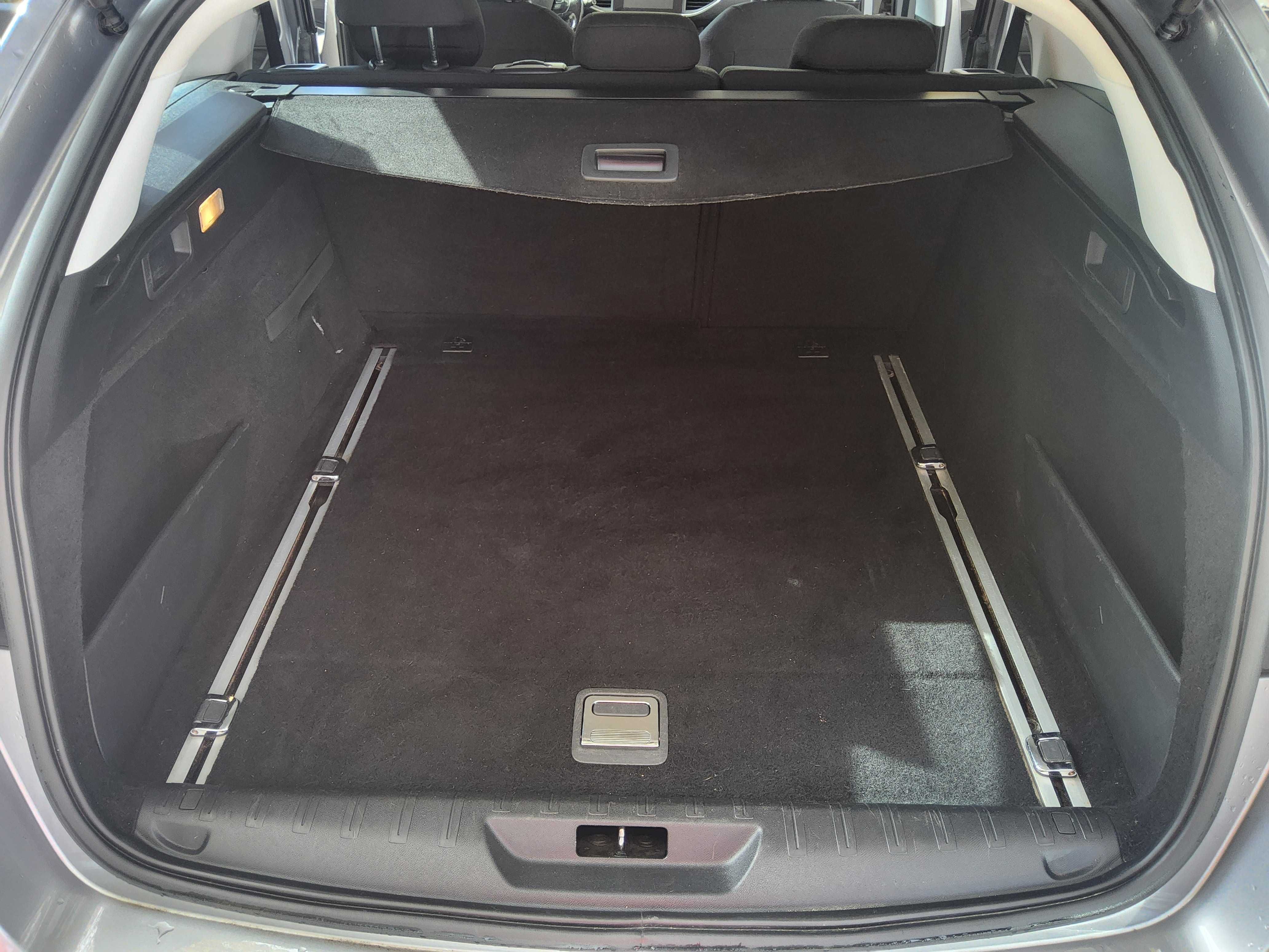 Peugeot 308 SW 1.6 HDI (Nacional)