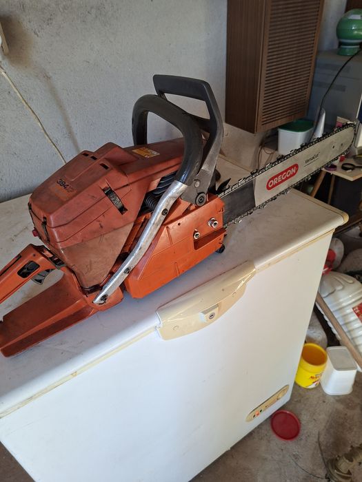 Vendo Husqvarna 394xp e maquina de soldar