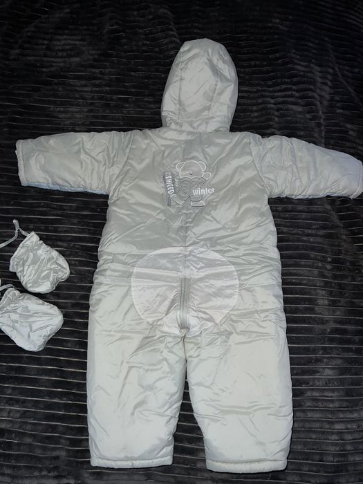 Зимний комбинезон Chicco