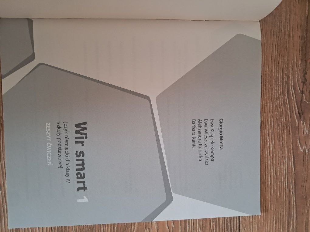 Wir smart 1 ćwiczenia Język niemiecki zestaw ćwiczeń klasa 4
