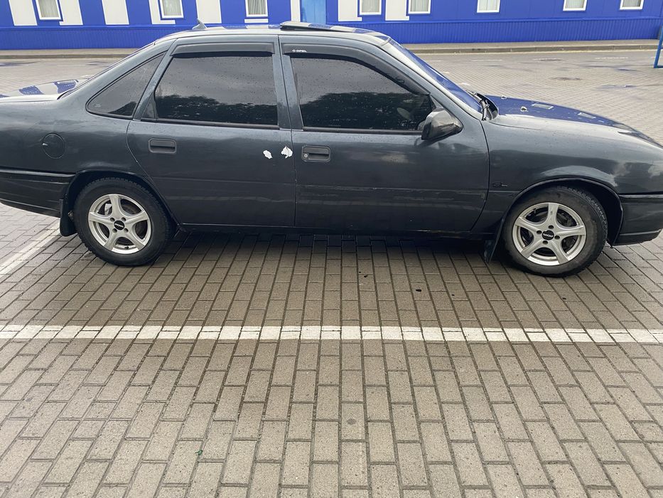 Продам Opel Vectra A 1,6 газ\бензин