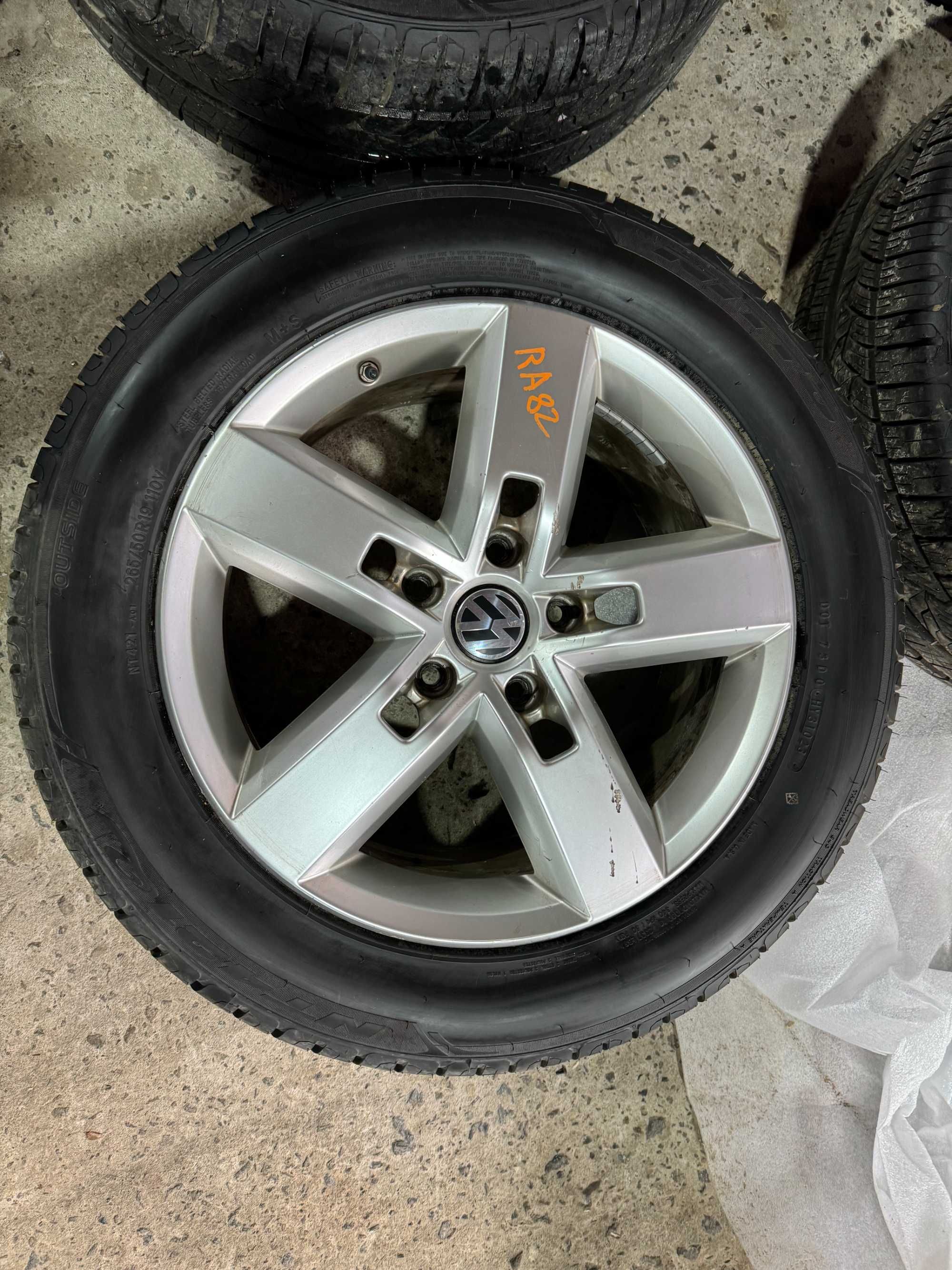 Комплект дисков с резиной 265/50 R19 c VW Touareg 7P(АКЦИЯ)