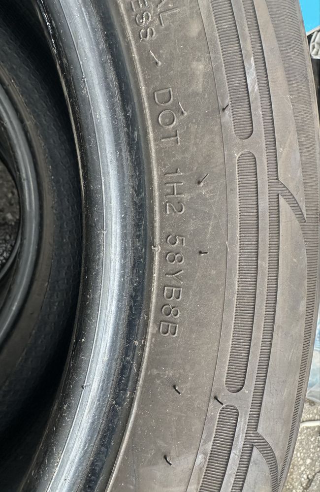 Oponu Kumho 215/60r/17c.