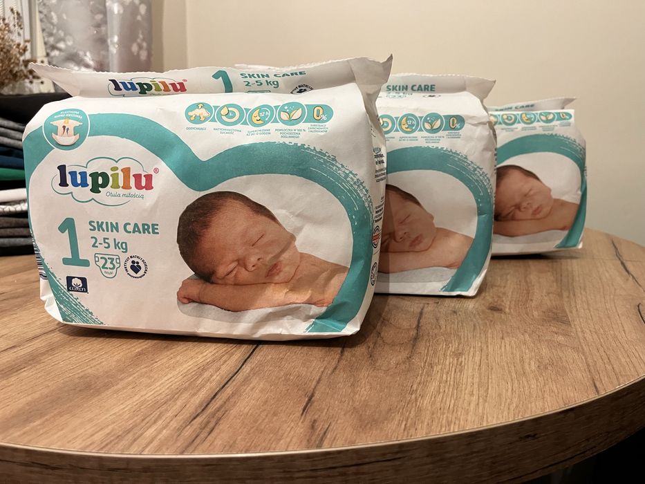 Nowe orginalne pieluchy